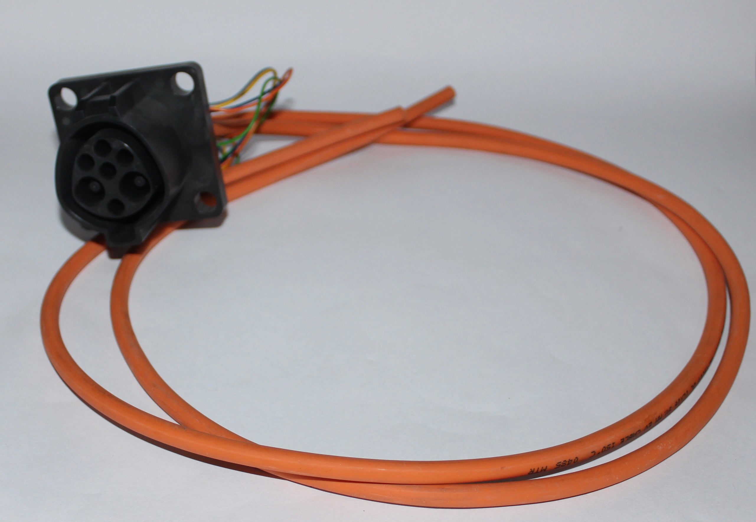IEC 612196-6 (TYPE 6) CHARGING INLET-80A